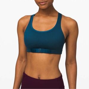 lululemon adapt the strap bra size 6